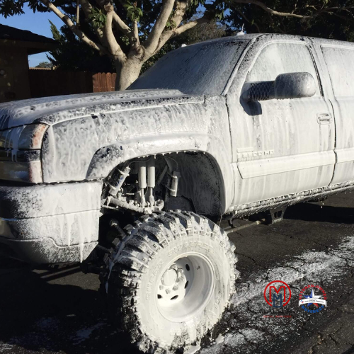 Lifted Truck & SUV Wash and Detailing